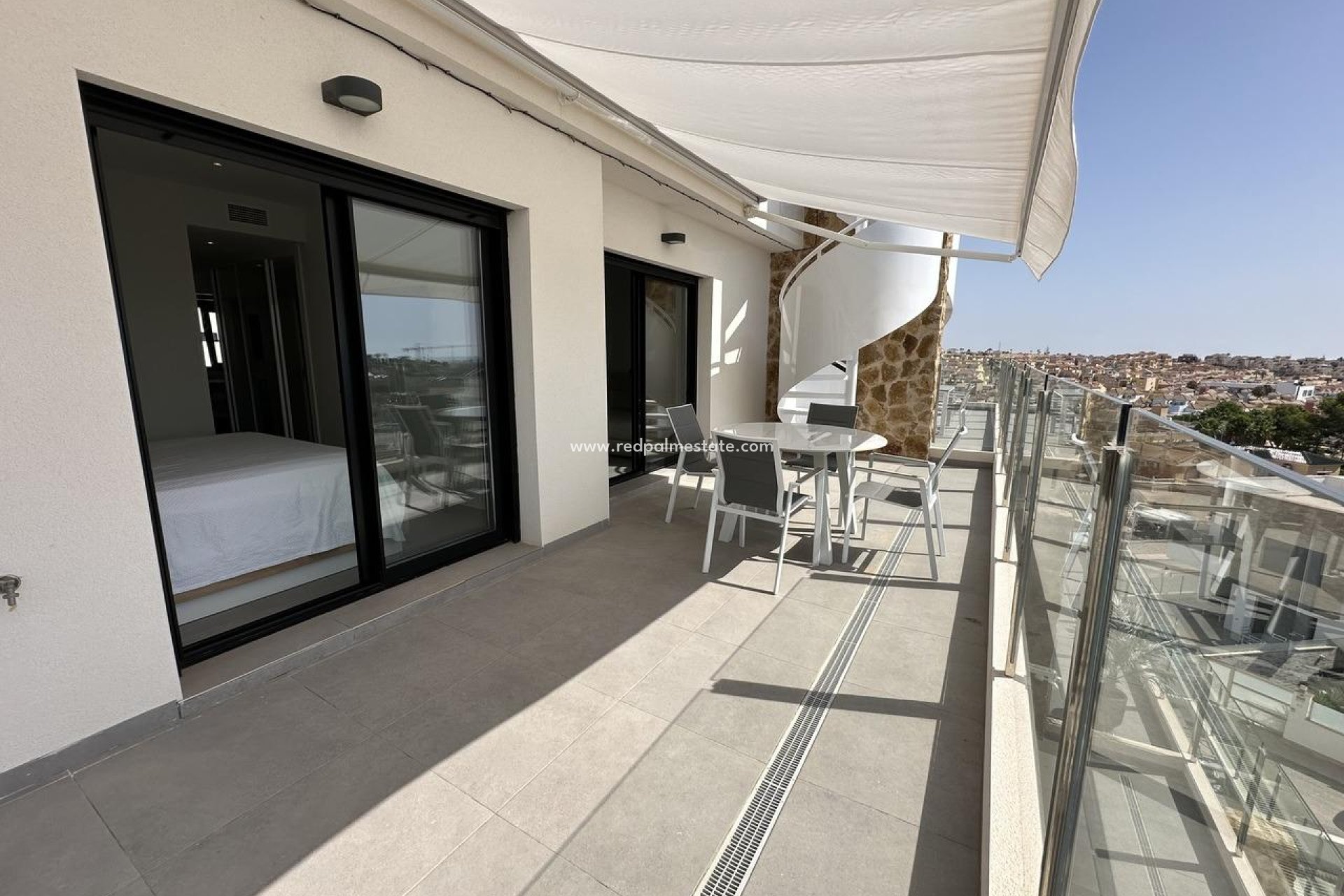 Videresalg - Leilighet -
Orihuela Costa - Villamartín