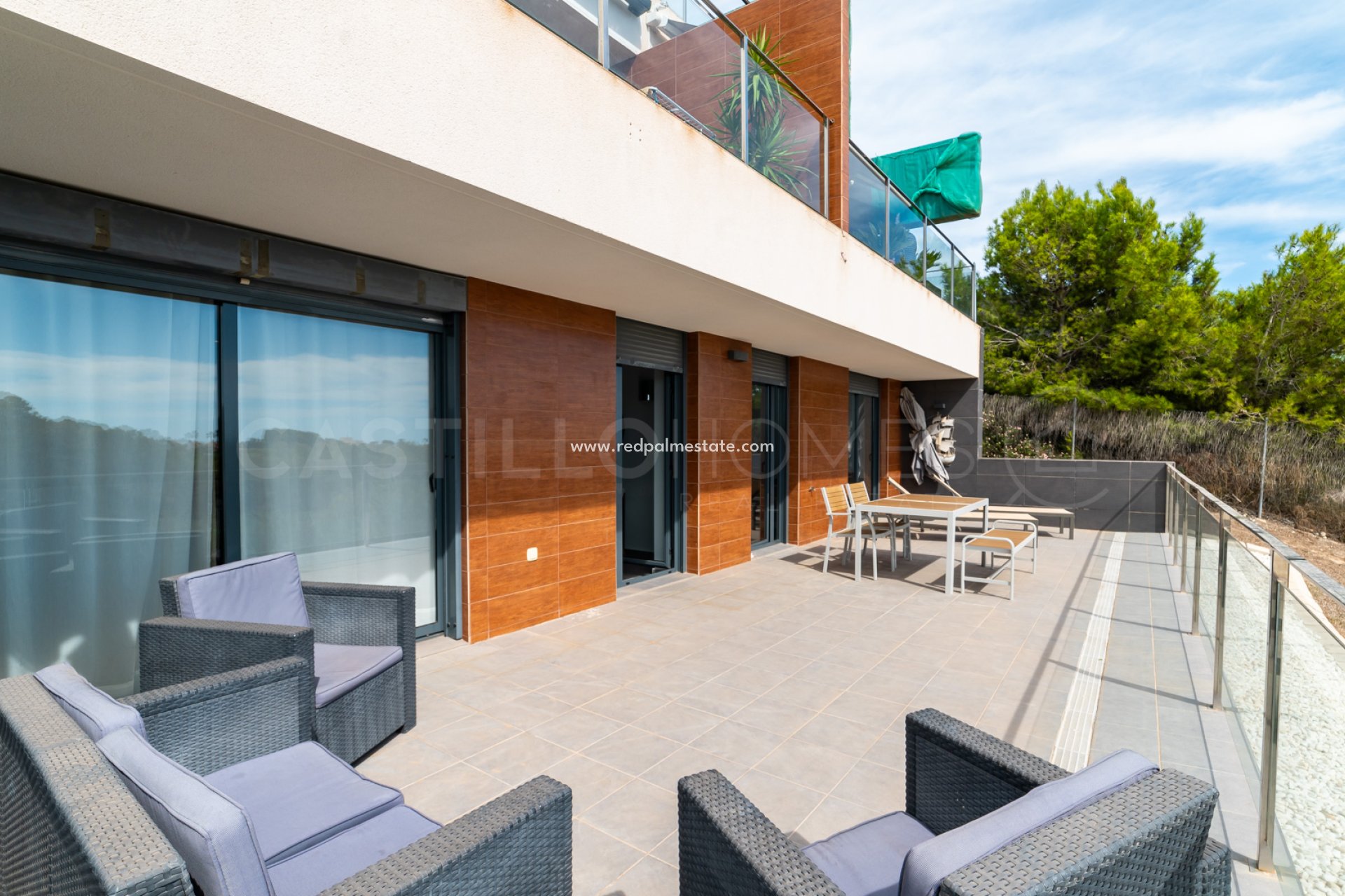 Videresalg - Leilighet -
Orihuela Costa - Villamartín