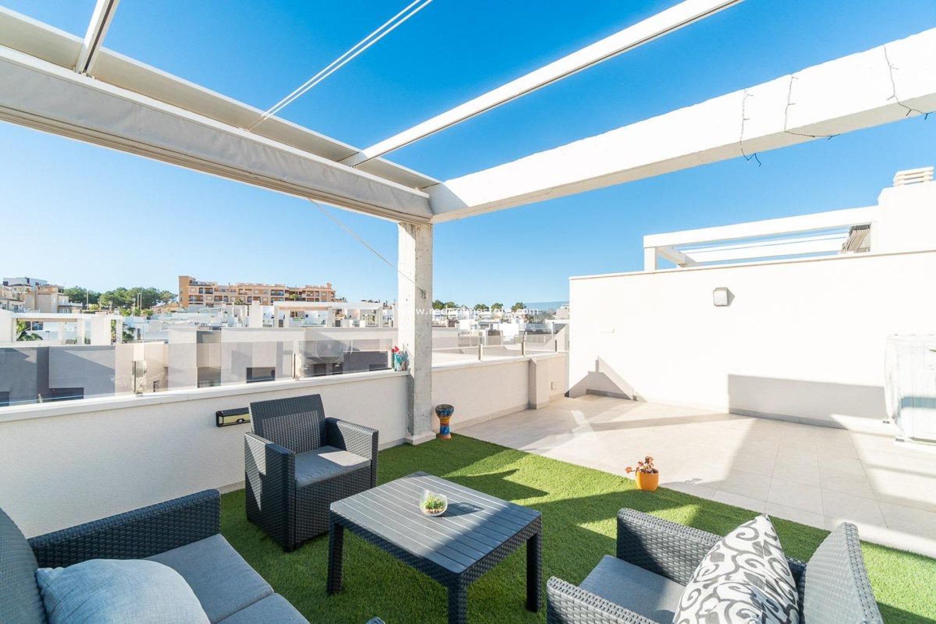 Videresalg - Leilighet -
Orihuela Costa - Villamartín