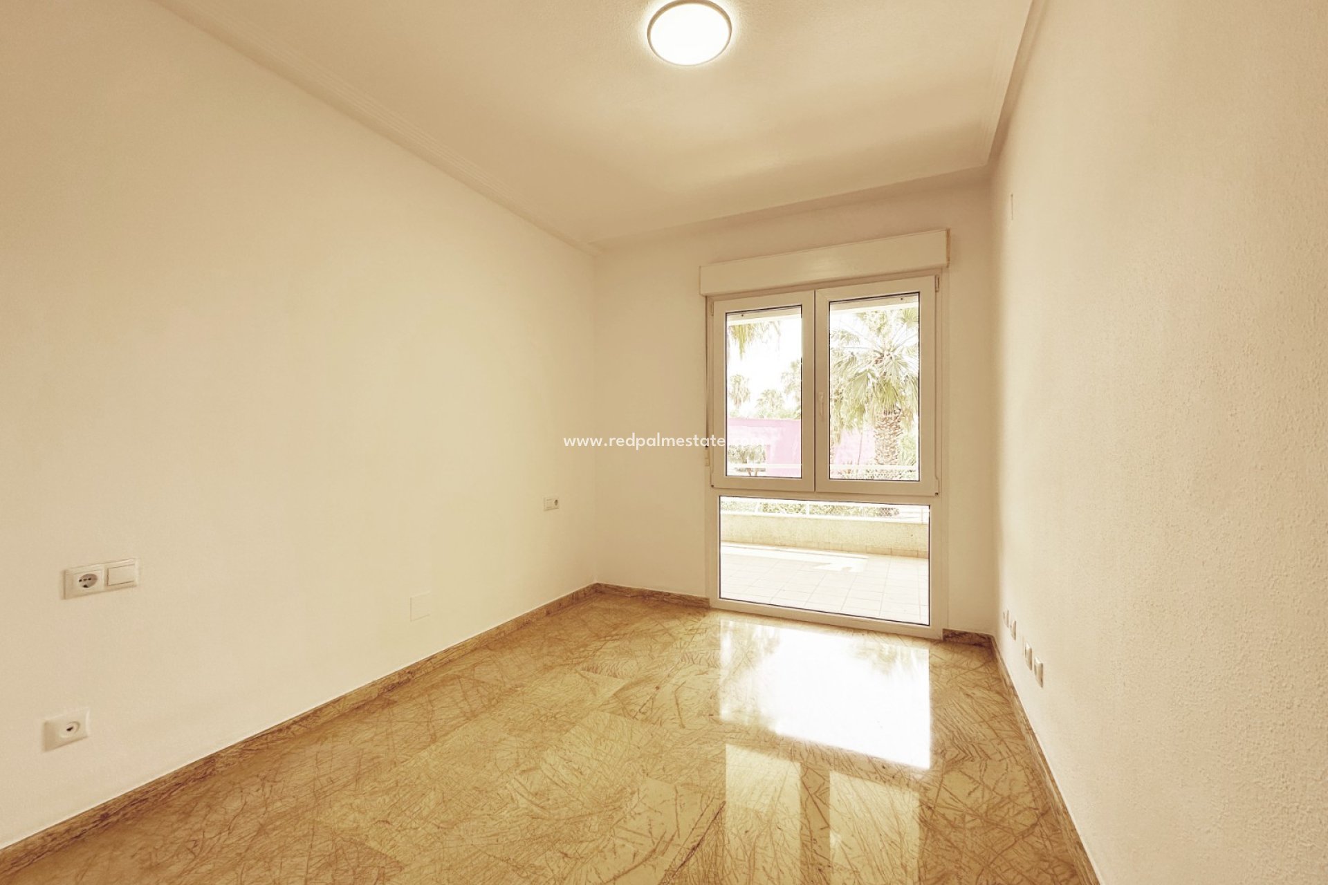 Videresalg - Leilighet -
Orihuela Costa