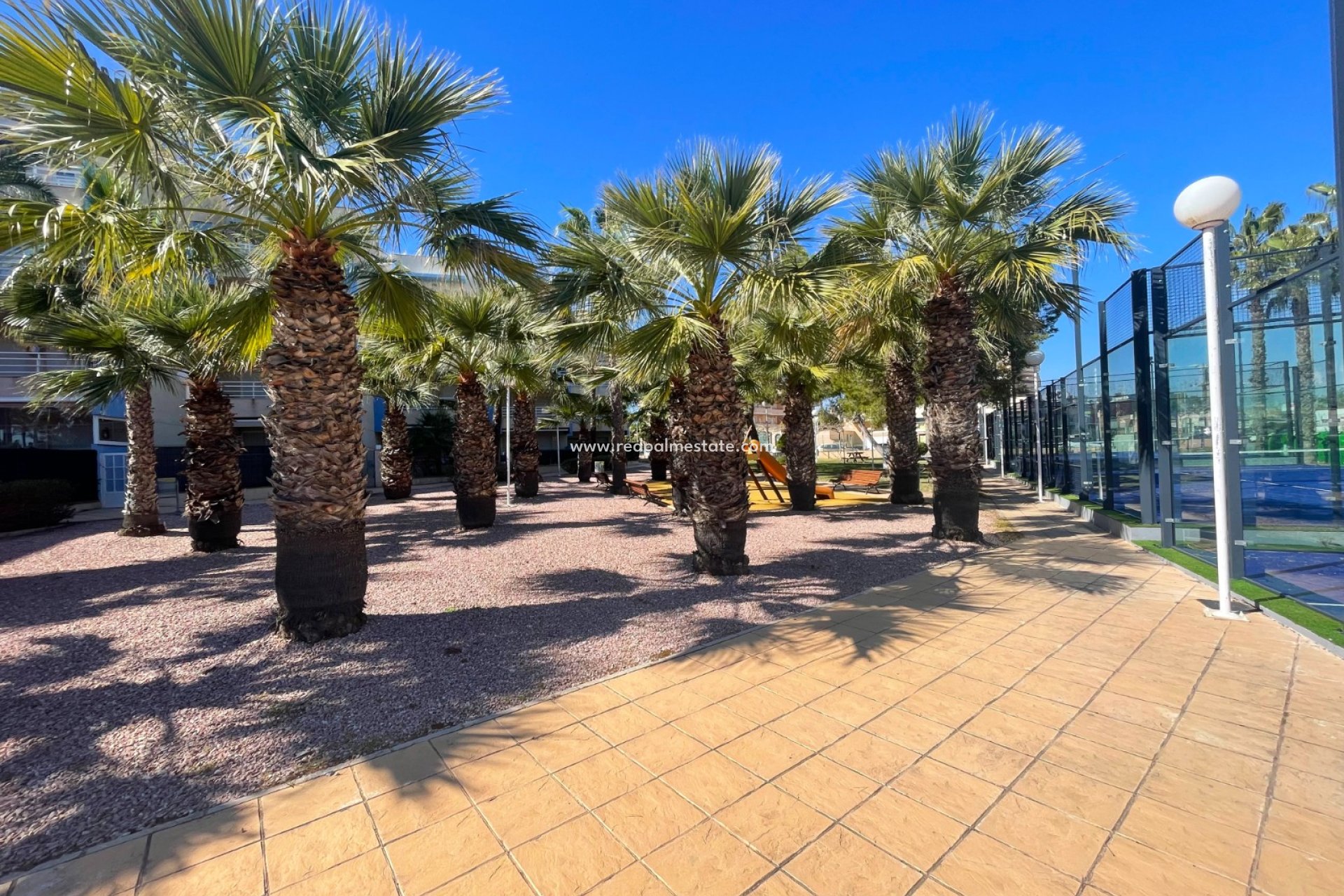 Videresalg - Leilighet -
Orihuela Costa