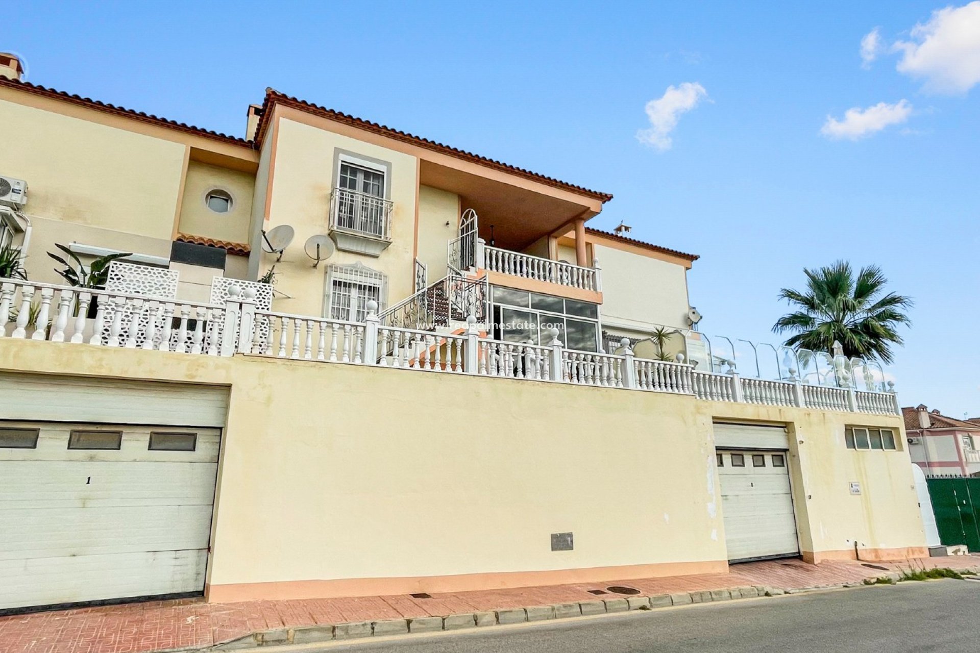 Videresalg - Leilighet -
Orihuela Costa