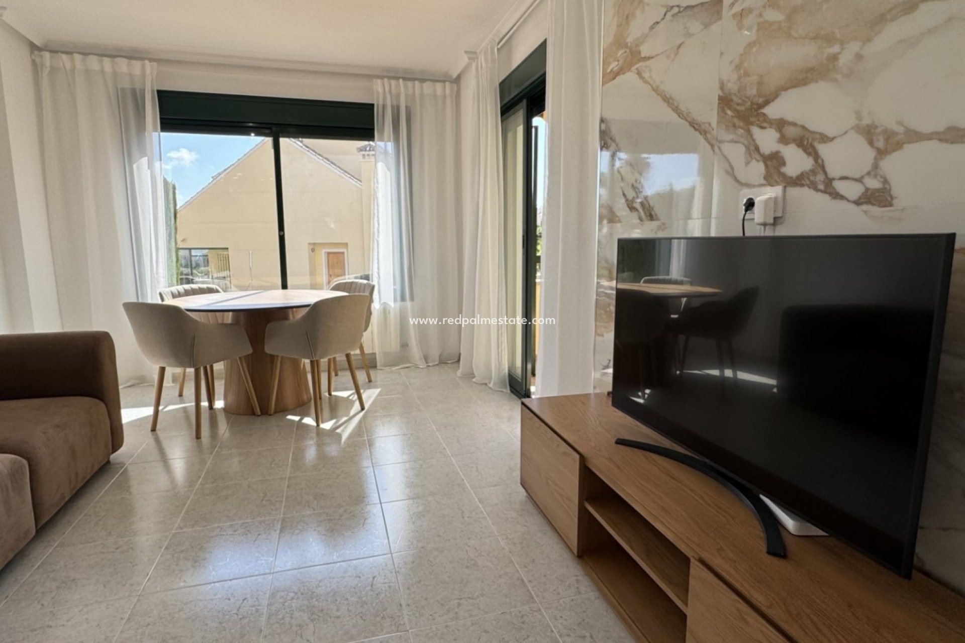 Videresalg - Leilighet -
Orihuela Costa