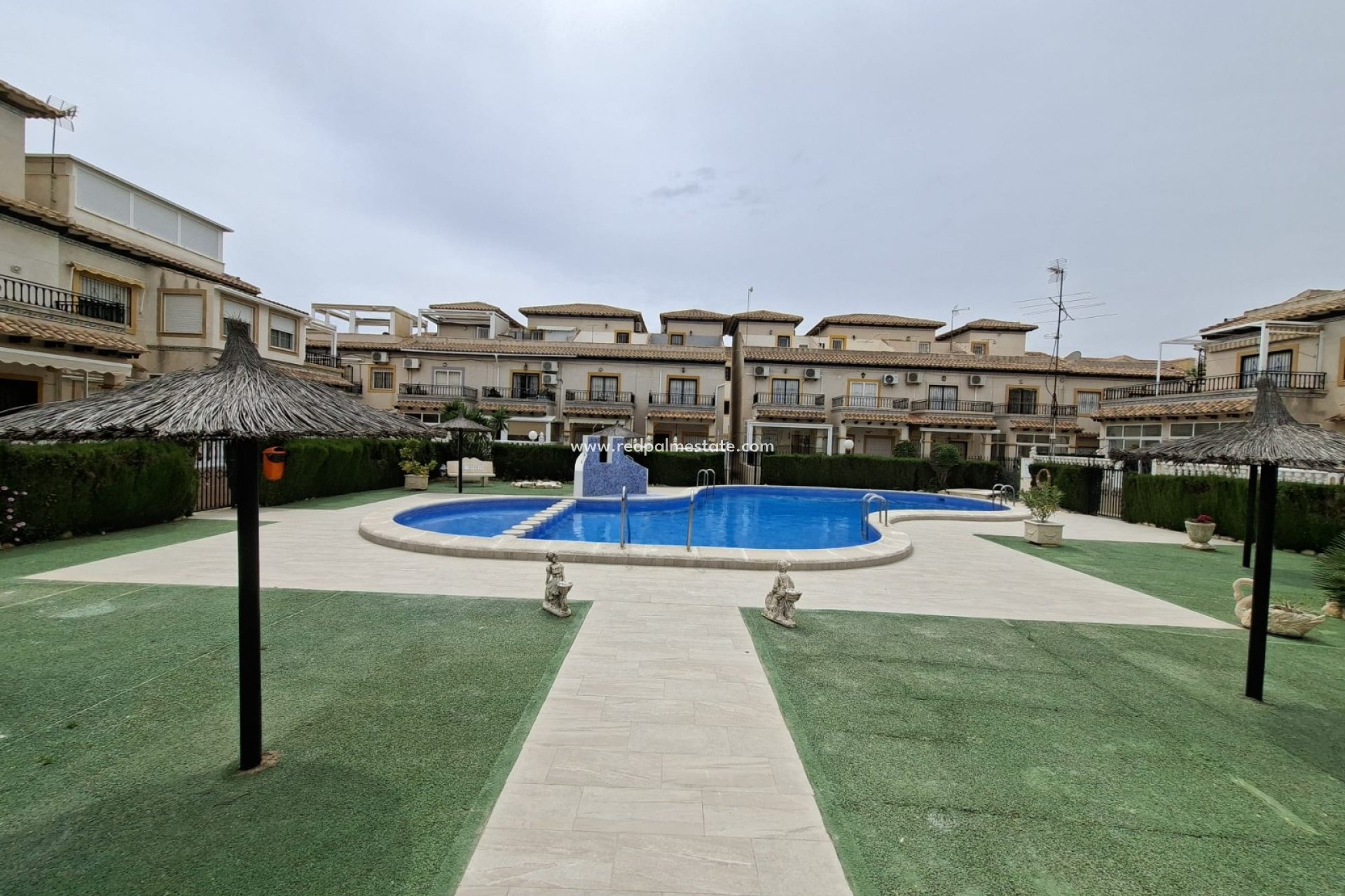 Videresalg - Leilighet -
Orihuela Costa