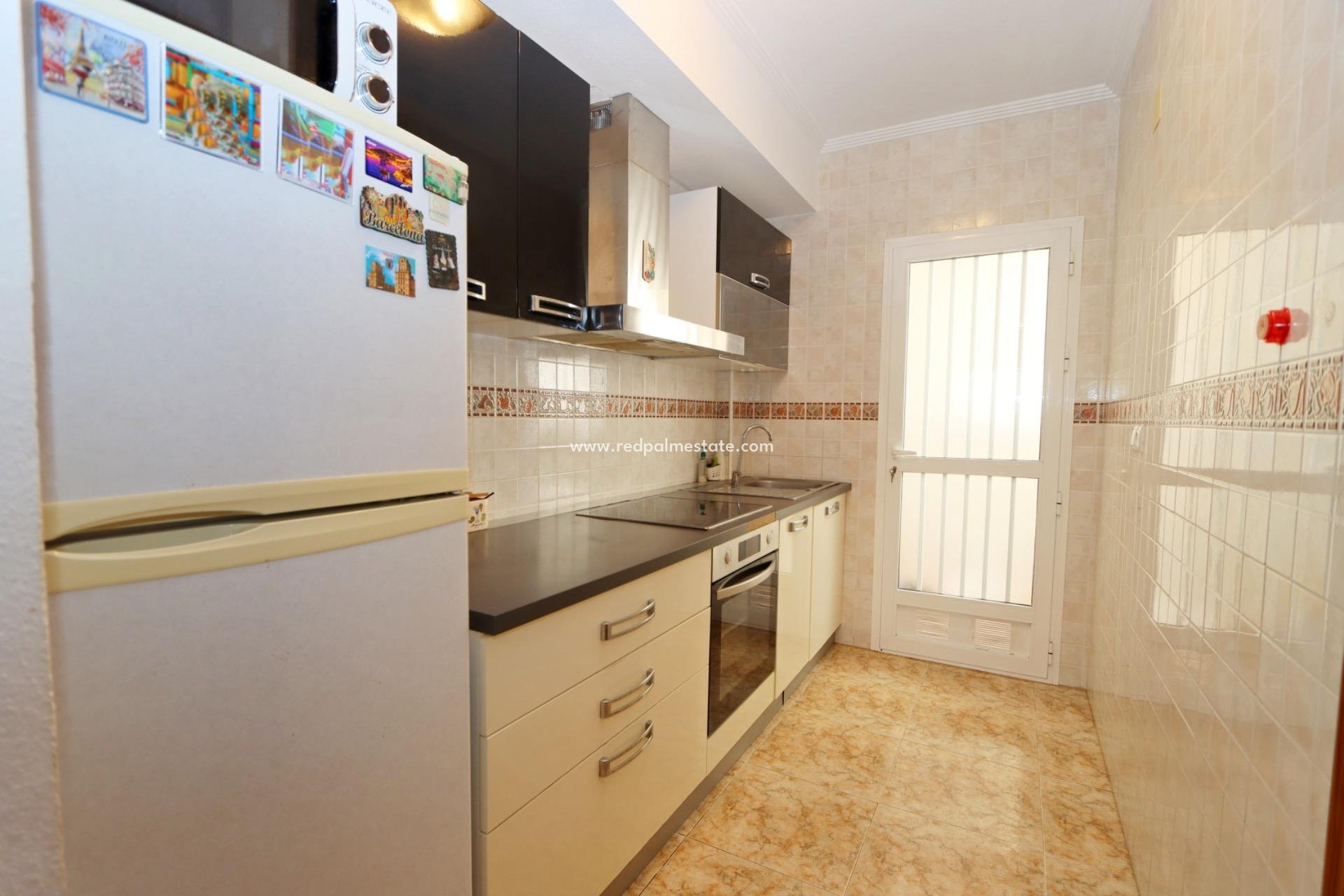 Videresalg - Leilighet -
Orihuela - Los balcones