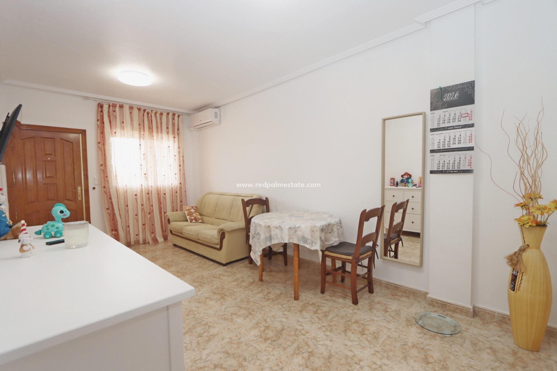 Videresalg - Leilighet -
Orihuela - Los balcones