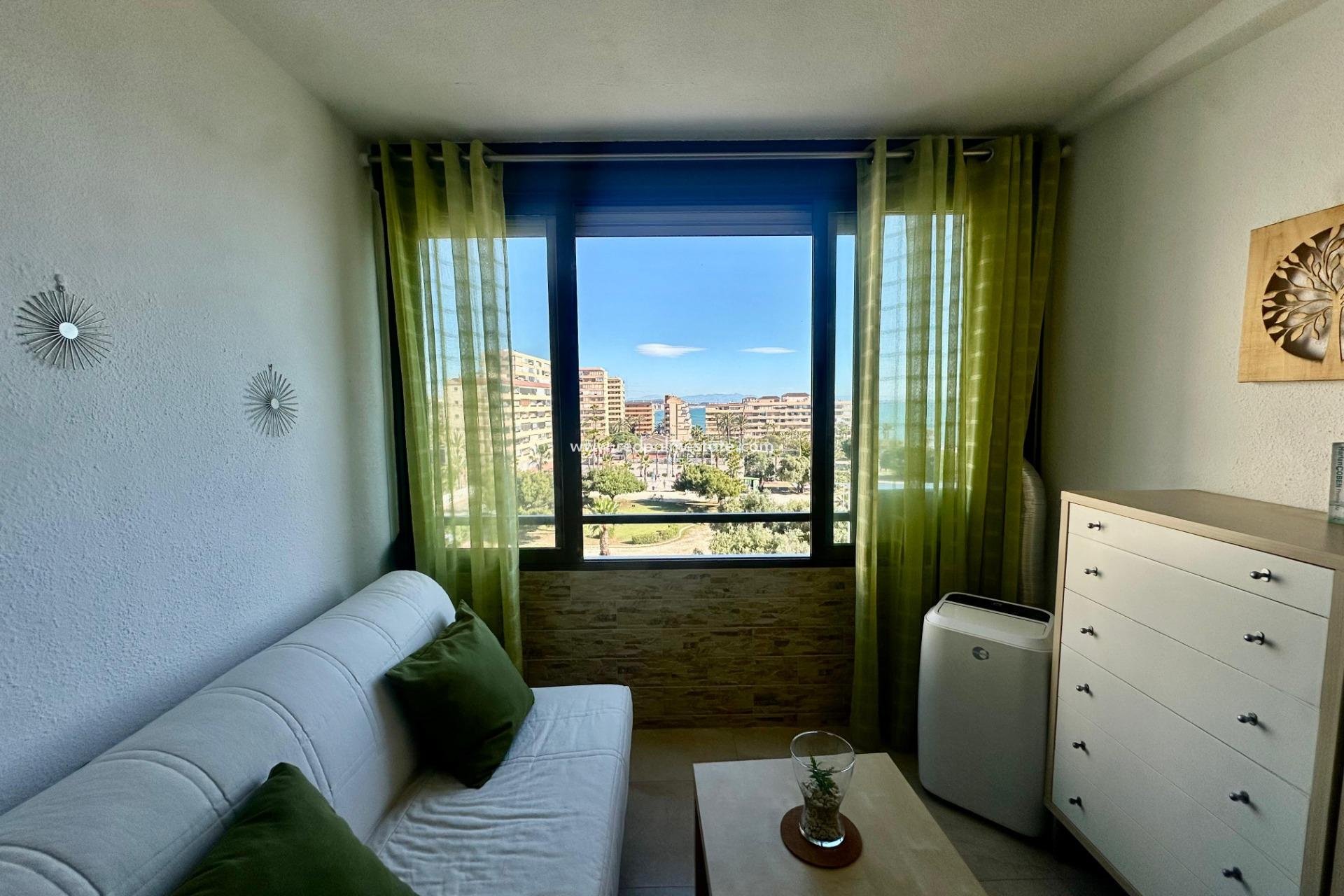 Videresalg - Leilighet -
Torrevieja - Cabo cervera