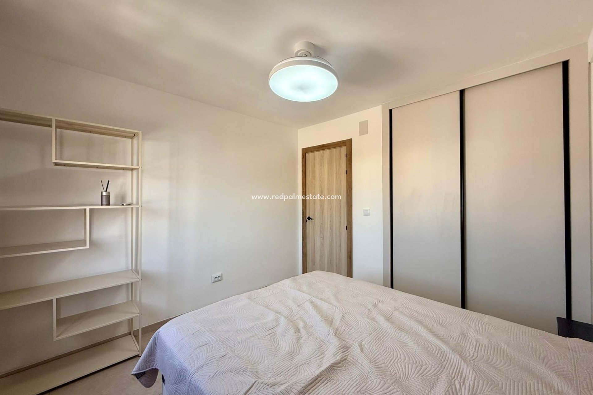 Videresalg - Leilighet -
Torrevieja - Calas blanca