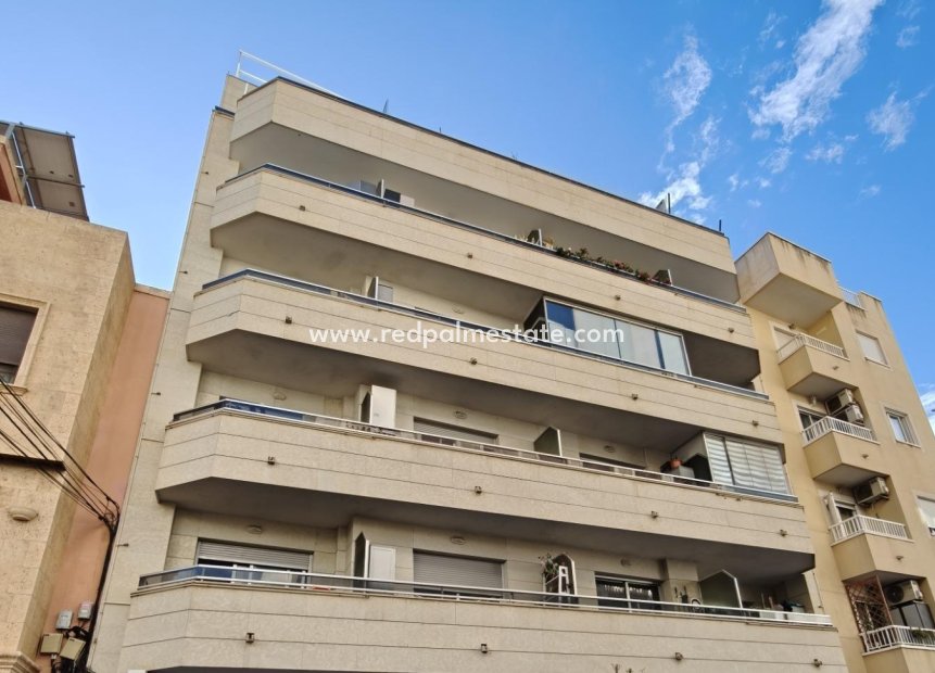 Videresalg - Leilighet -
Torrevieja - Center