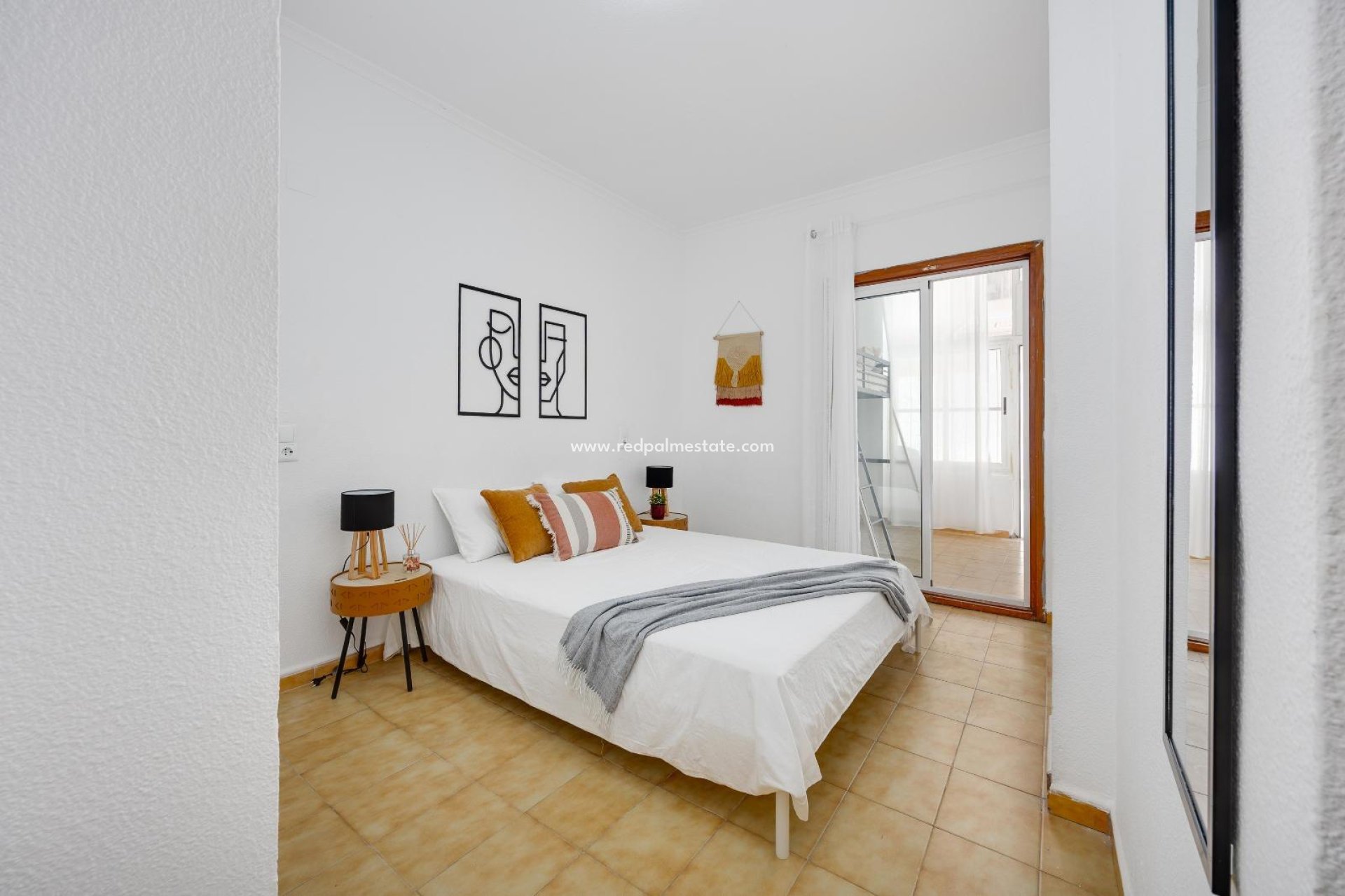 Videresalg - Leilighet -
Torrevieja - Centro Torrevieja