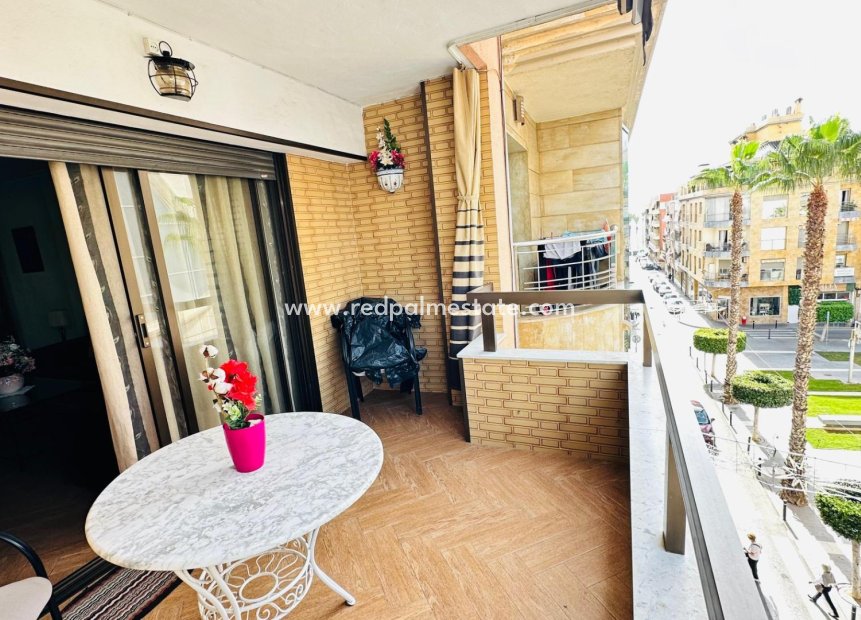Videresalg - Leilighet -
Torrevieja - Centro Torrevieja