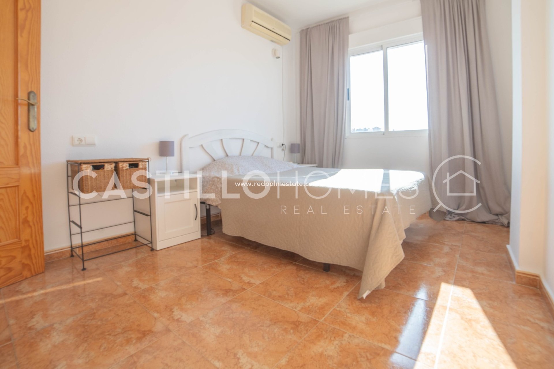 Videresalg - Leilighet -
Torrevieja - Centro Torrevieja