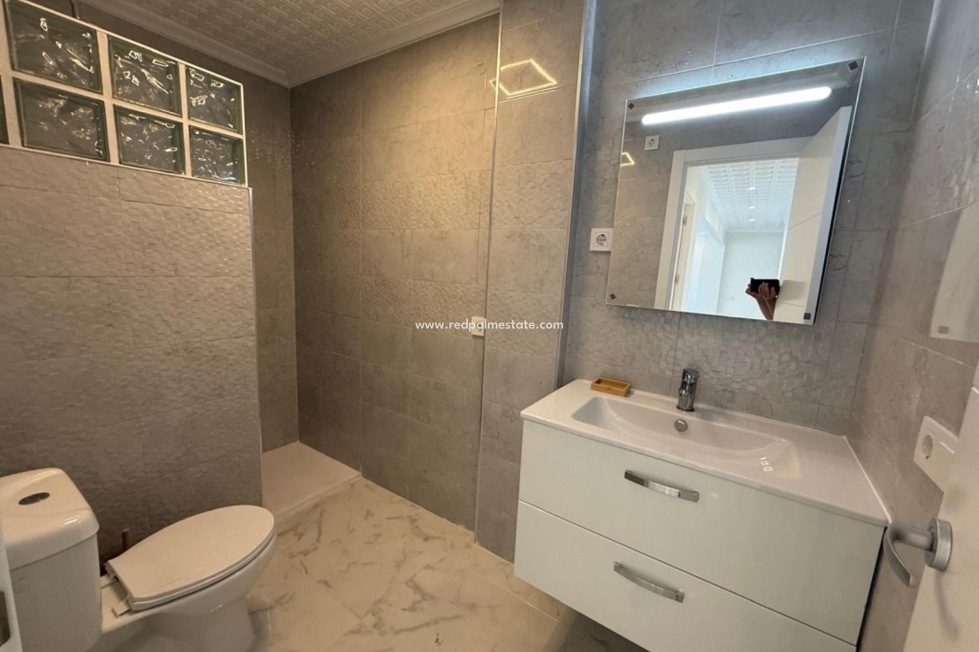 Videresalg - Leilighet -
Torrevieja - Costa Blanca
