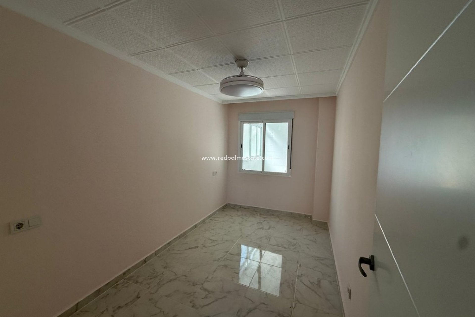 Videresalg - Leilighet -
Torrevieja - Costa Blanca