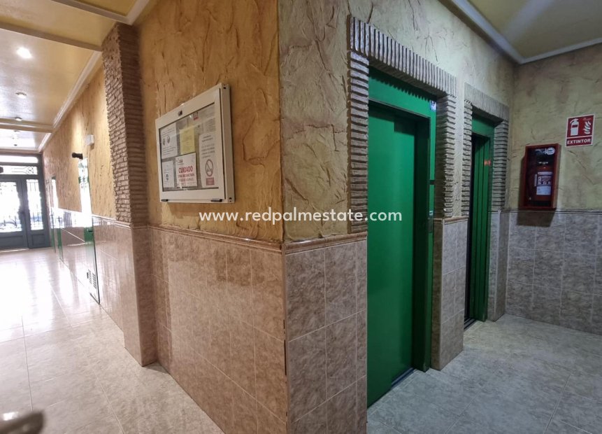 Videresalg - Leilighet -
Torrevieja - El Acequión - Los Náufragos