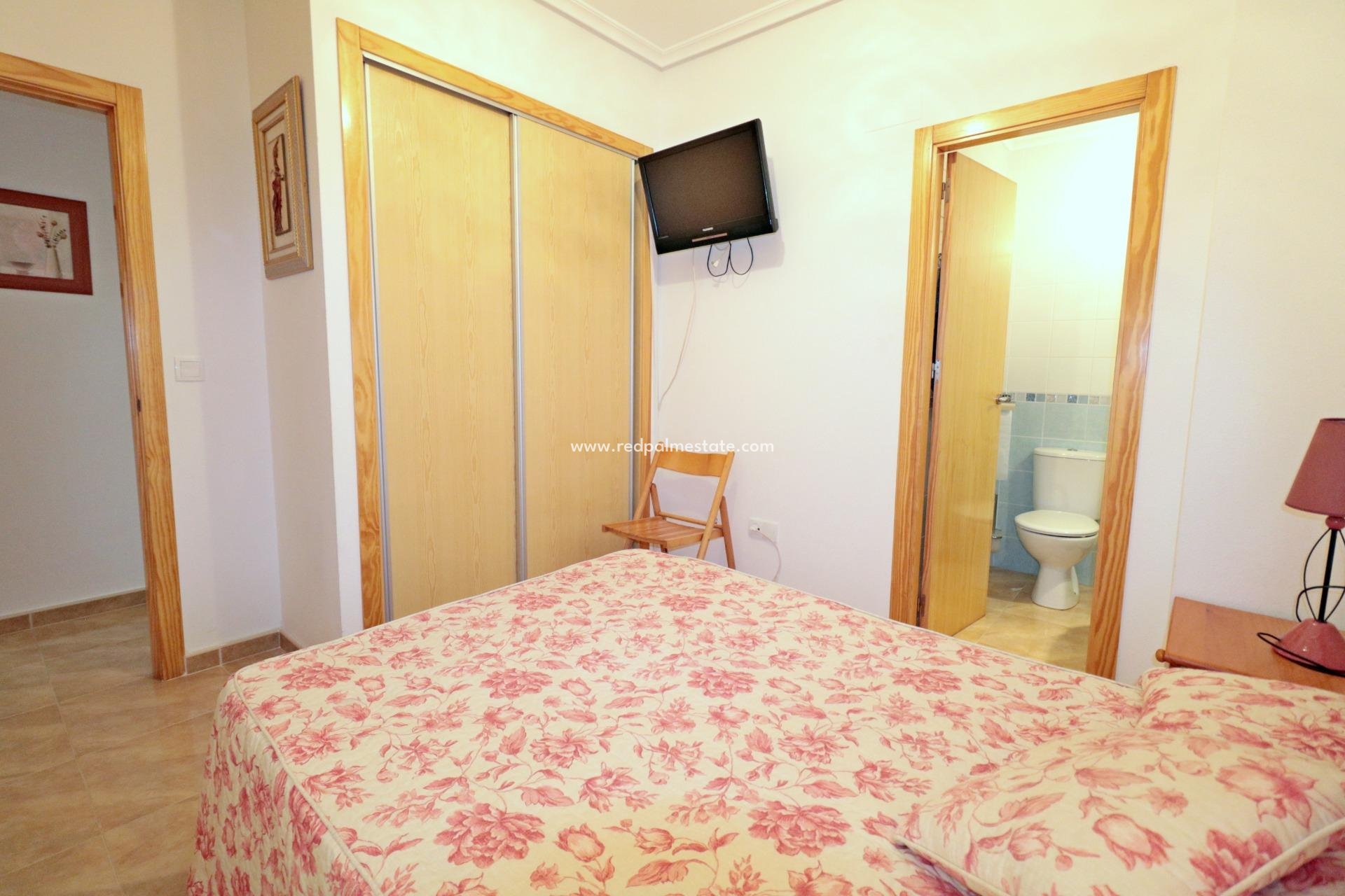 Videresalg - Leilighet -
Torrevieja - El Acequión - Los Náufragos