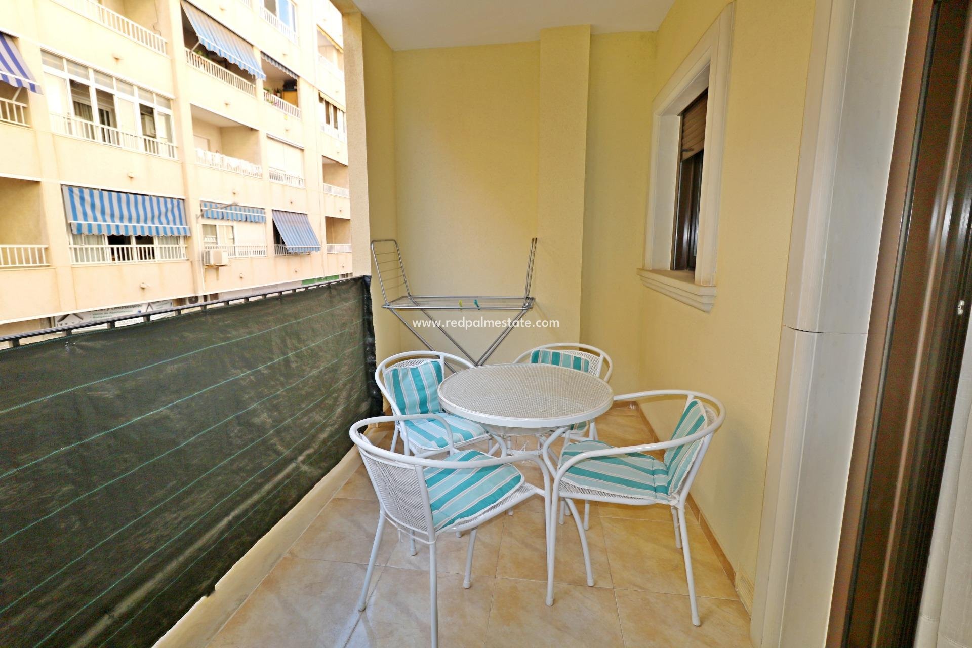 Videresalg - Leilighet -
Torrevieja - El Acequión - Los Náufragos
