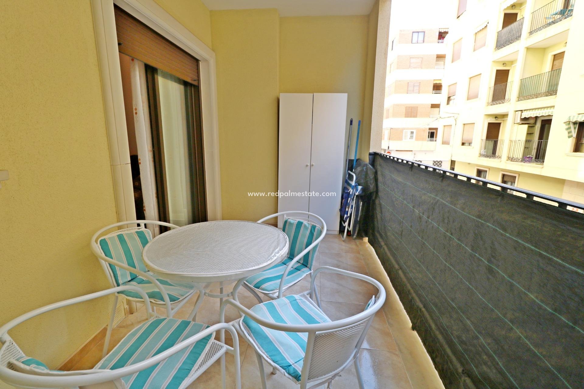 Videresalg - Leilighet -
Torrevieja - El Acequión - Los Náufragos