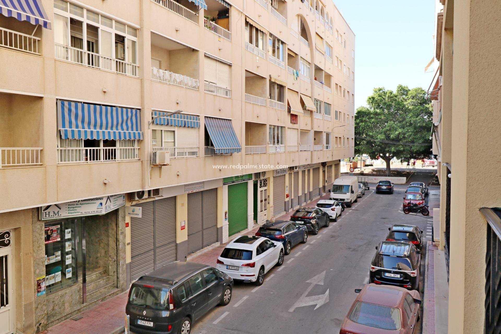 Videresalg - Leilighet -
Torrevieja - El Acequión - Los Náufragos