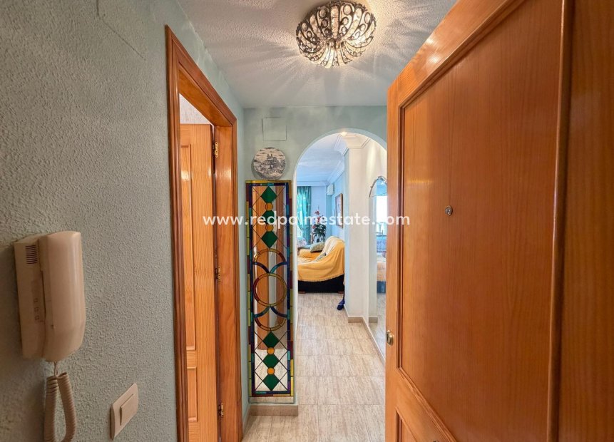 Videresalg - Leilighet -
Torrevieja - El Acequión - Los Náufragos