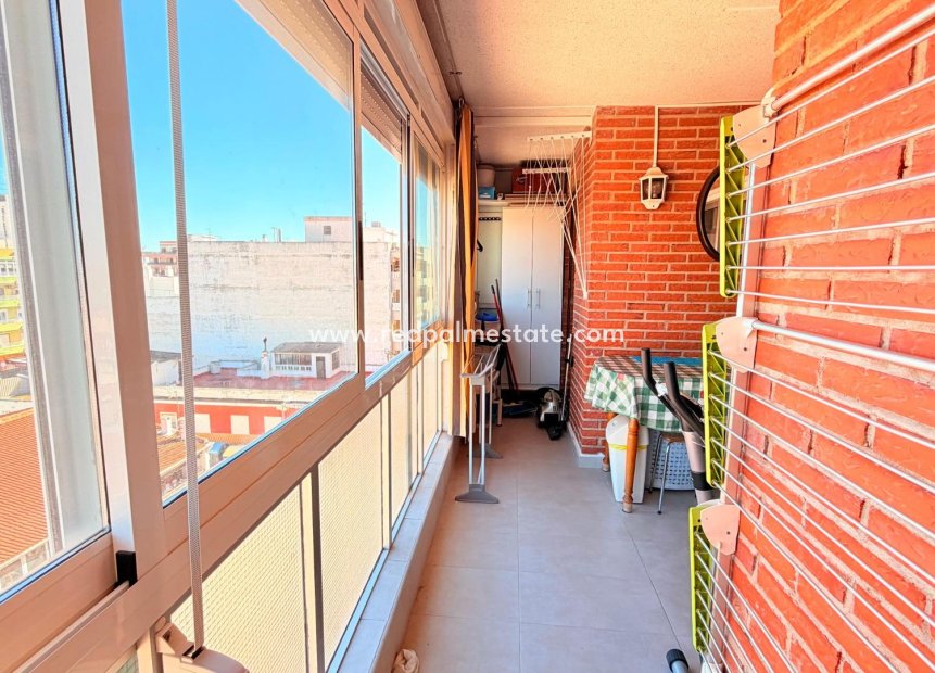 Videresalg - Leilighet -
Torrevieja - El Acequión - Los Náufragos