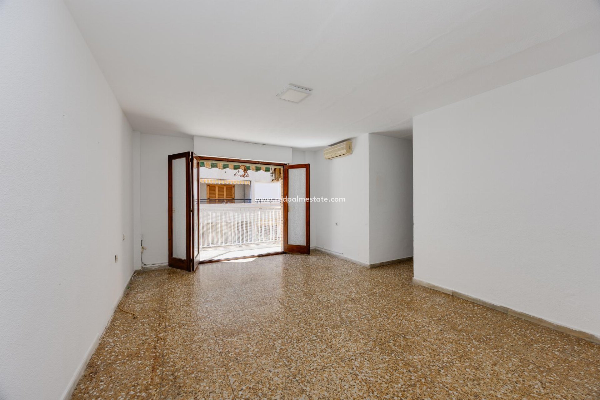 Videresalg - Leilighet -
Torrevieja - El Acequión - Los Náufragos