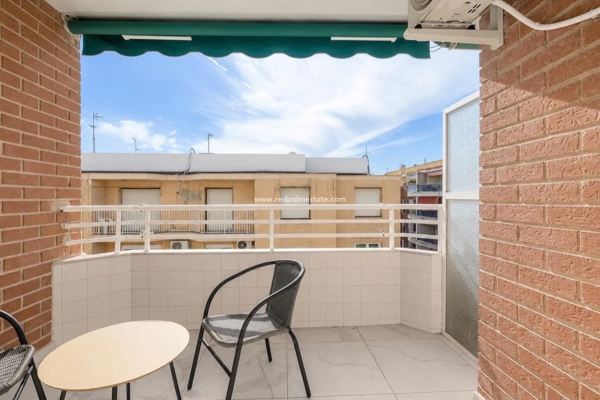 Videresalg - Leilighet -
Torrevieja - El Acequión - Los Náufragos
