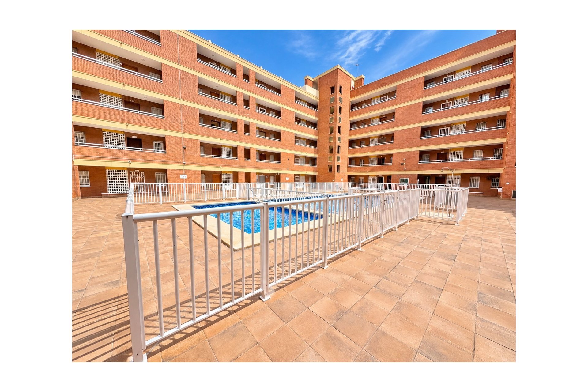 Videresalg - Leilighet -
Torrevieja - El Acequión - Los Náufragos