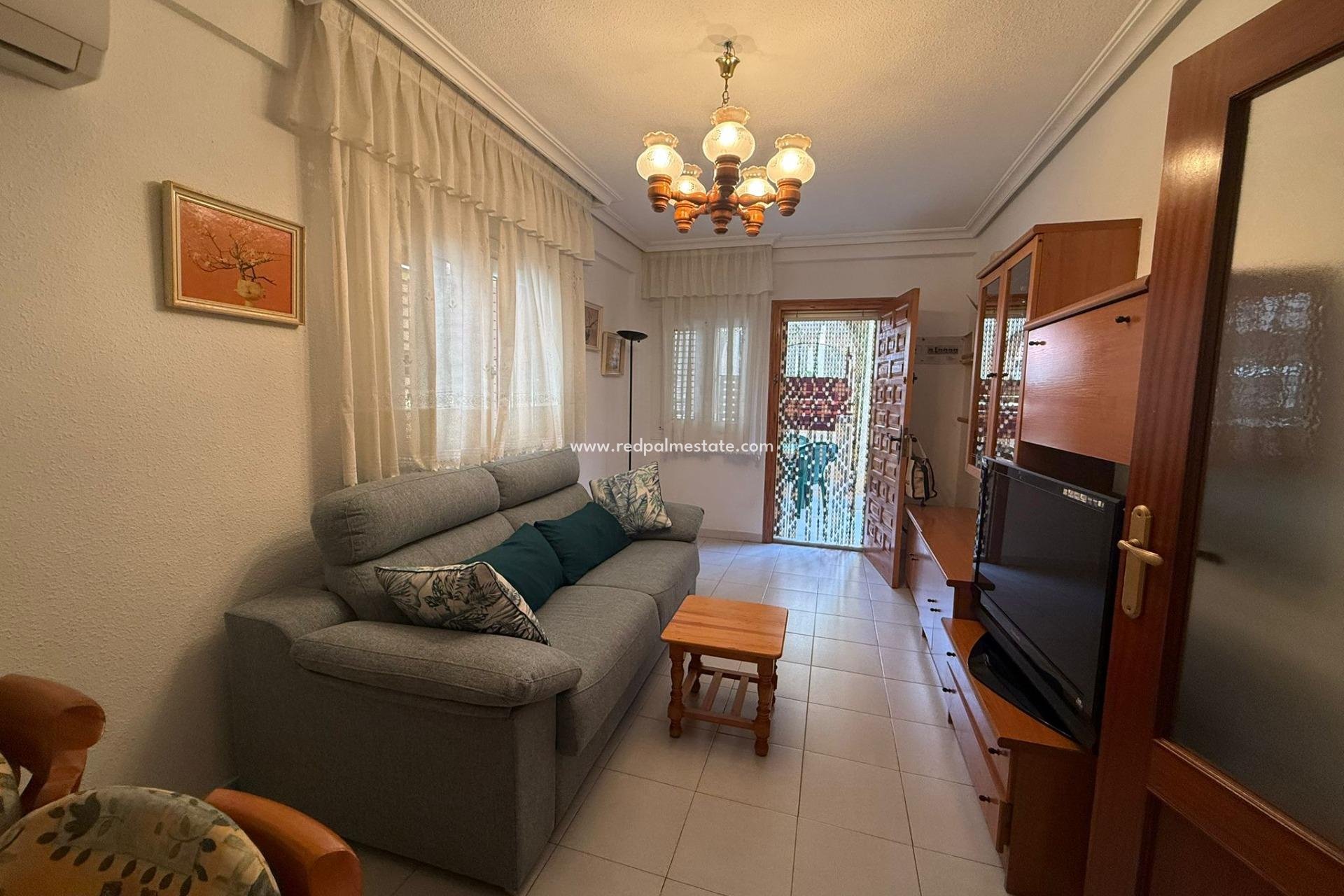 Videresalg - Leilighet -
Torrevieja - El Acequión - Los Náufragos