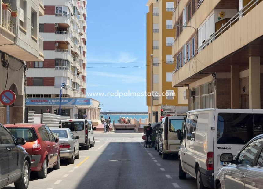 Videresalg - Leilighet -
Torrevieja - El Acequión - Los Náufragos
