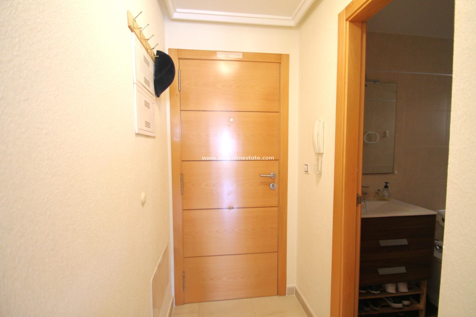 Videresalg - Leilighet -
Torrevieja - El molino