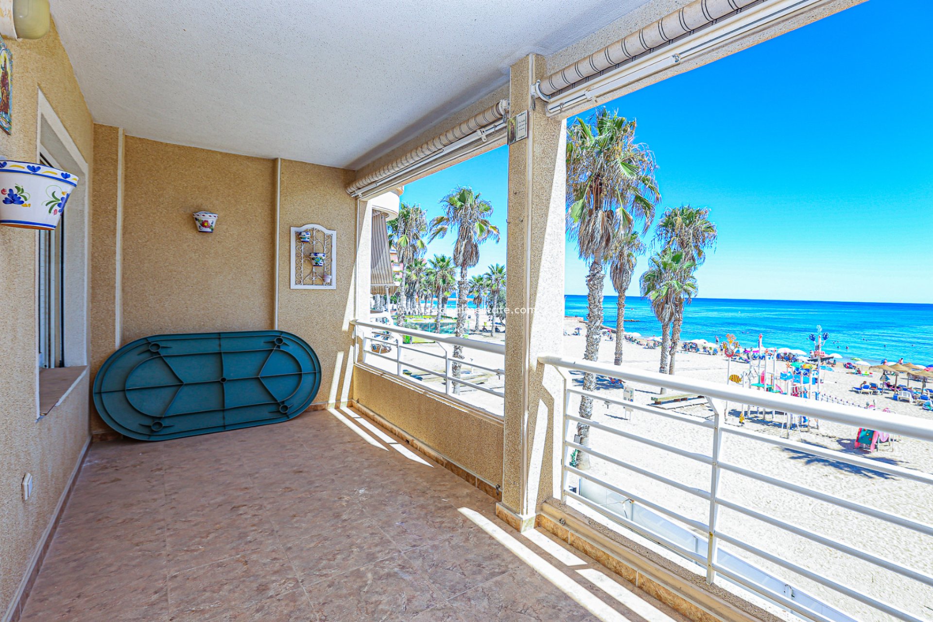 Videresalg - Leilighet -
Torrevieja - La Mata