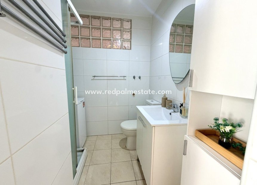 Videresalg - Leilighet -
Torrevieja - La Mata