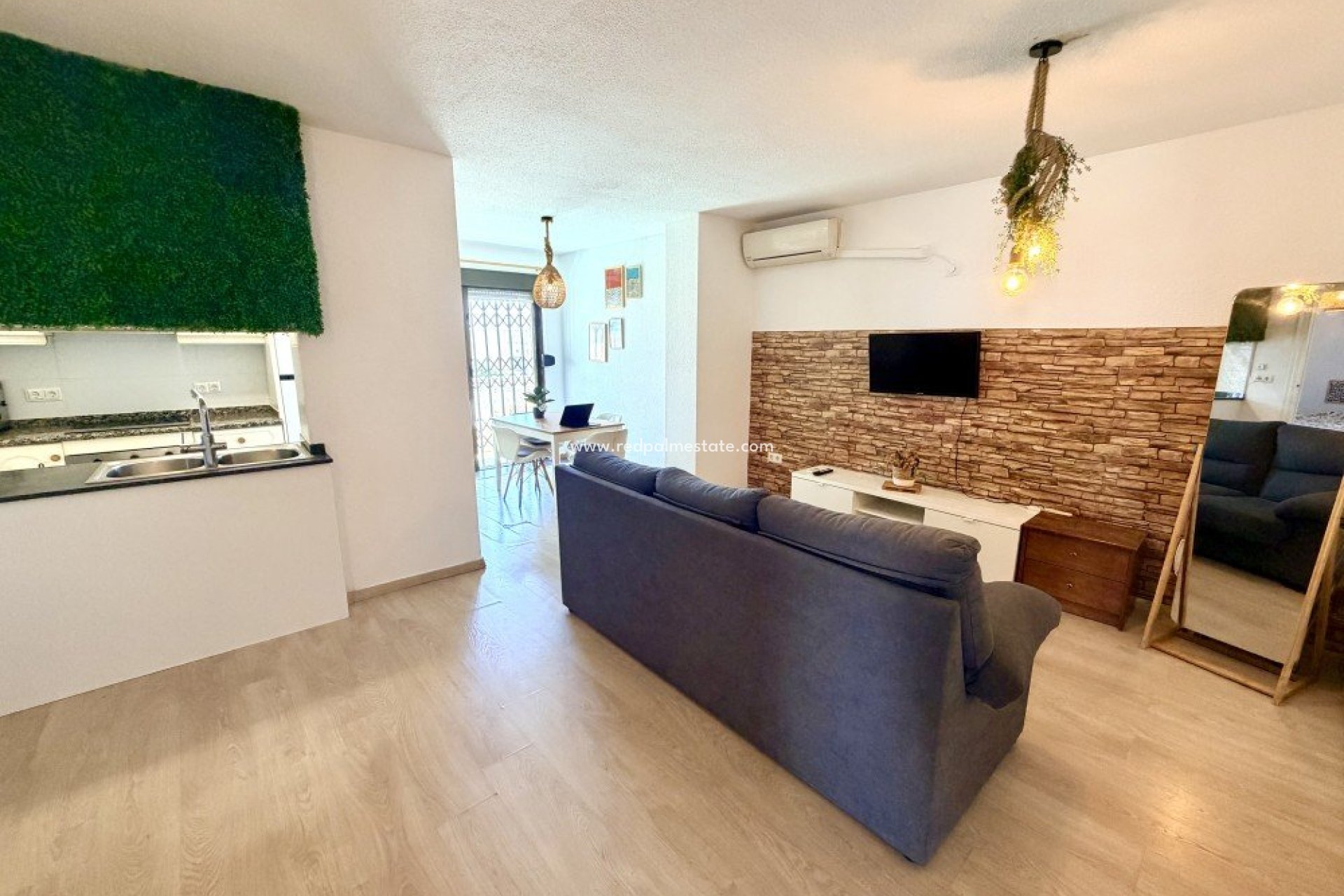 Videresalg - Leilighet -
Torrevieja - La Mata