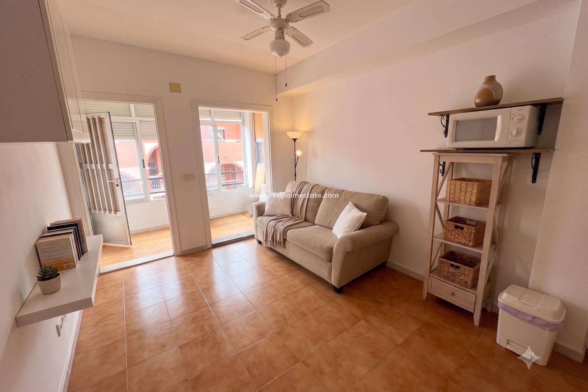 Videresalg - Leilighet -
Torrevieja - La Mata