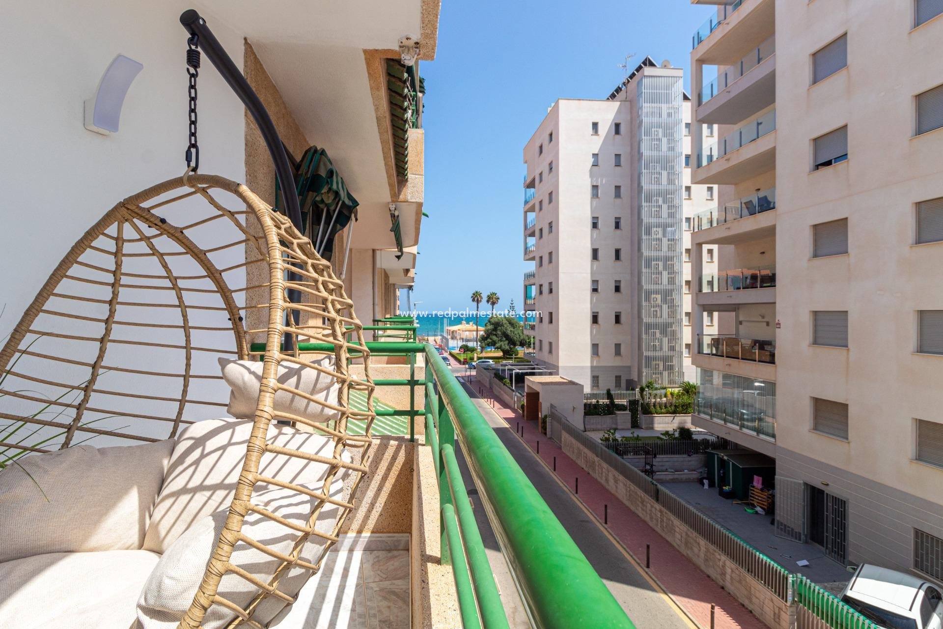 Videresalg - Leilighet -
Torrevieja - La Mata