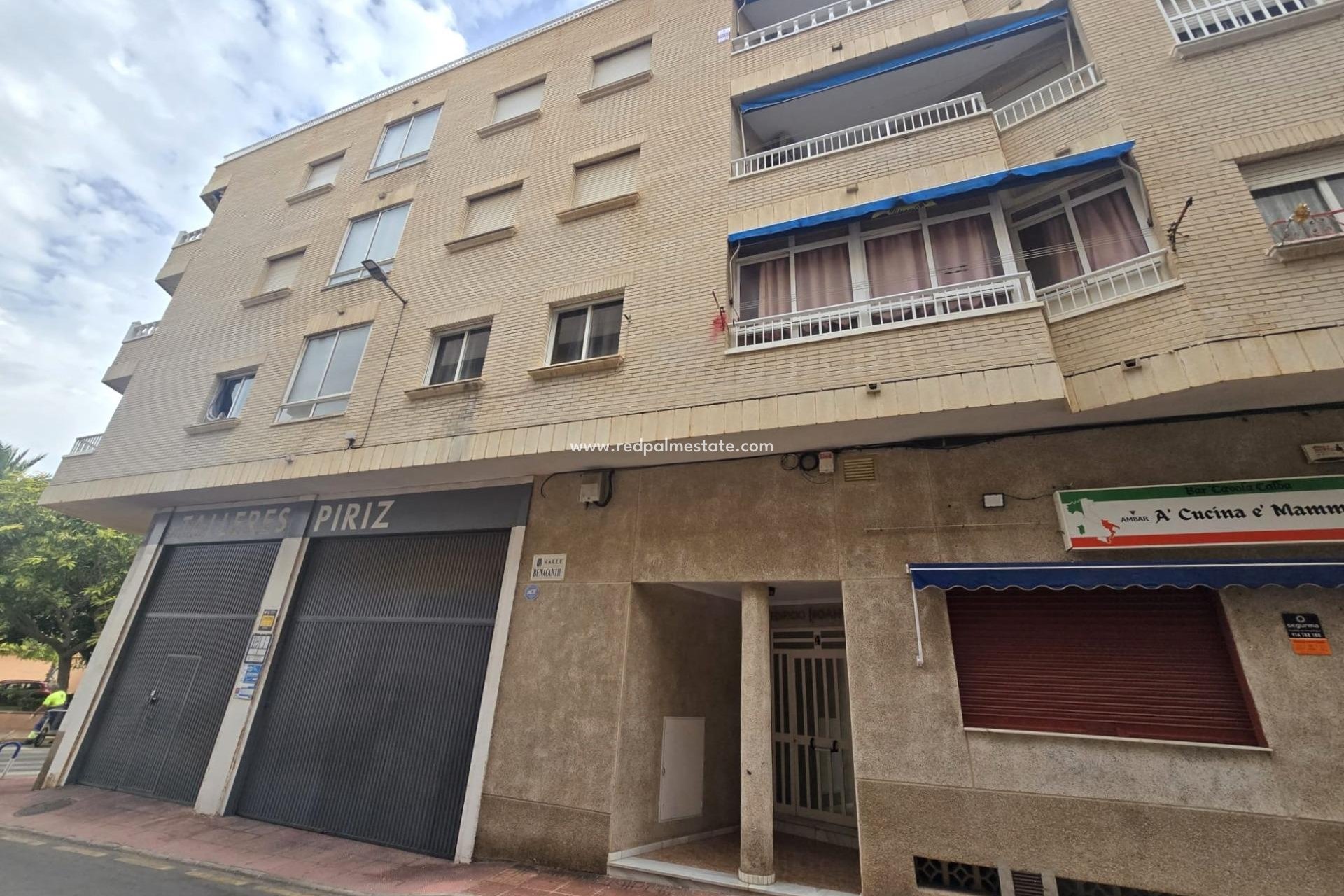 Videresalg - Leilighet -
Torrevieja - La Mata