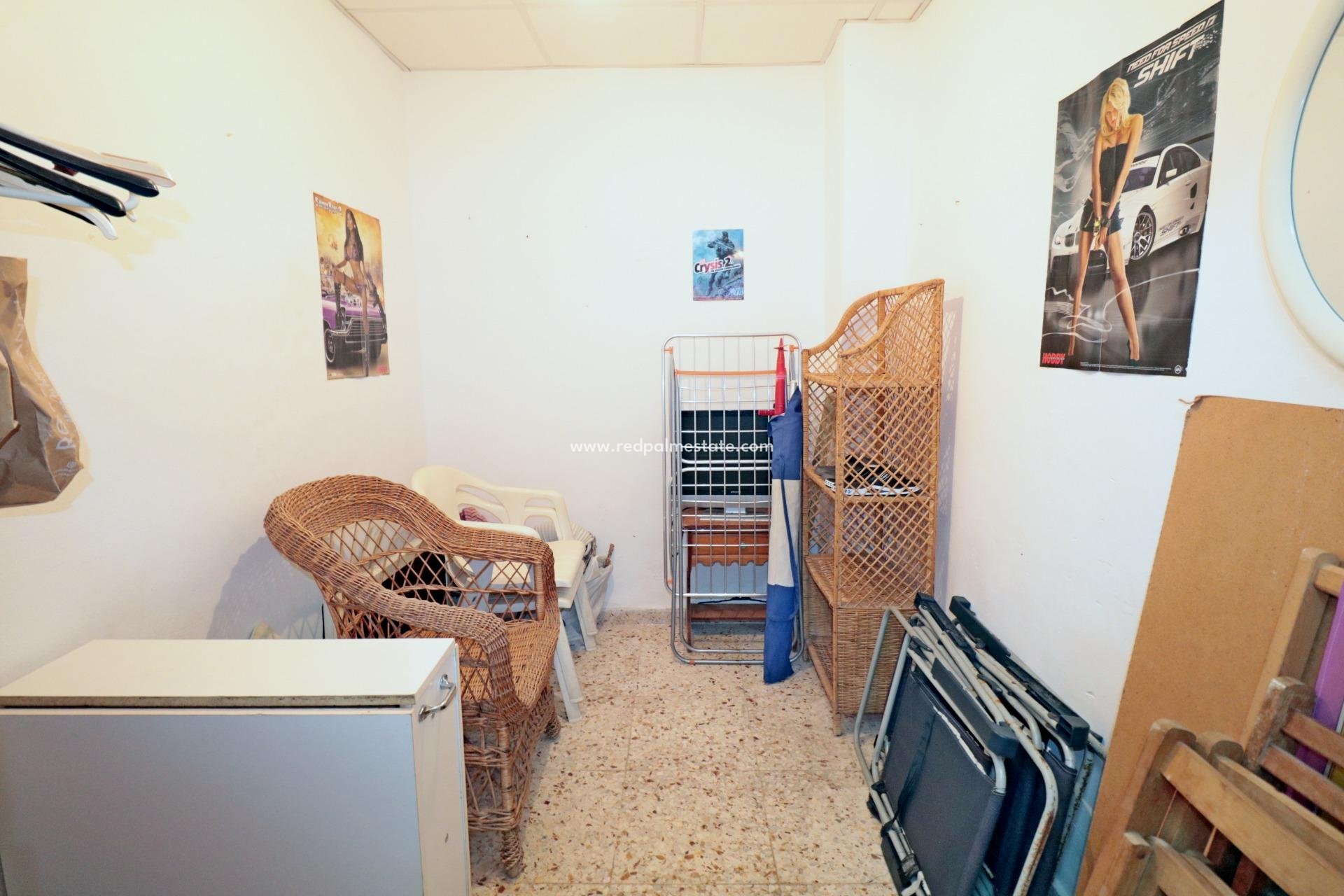Videresalg - Leilighet -
Torrevieja - La Mata