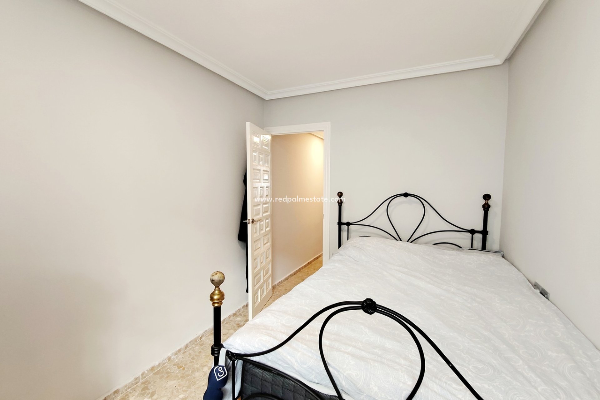 Videresalg - Leilighet -
Torrevieja - La Mata