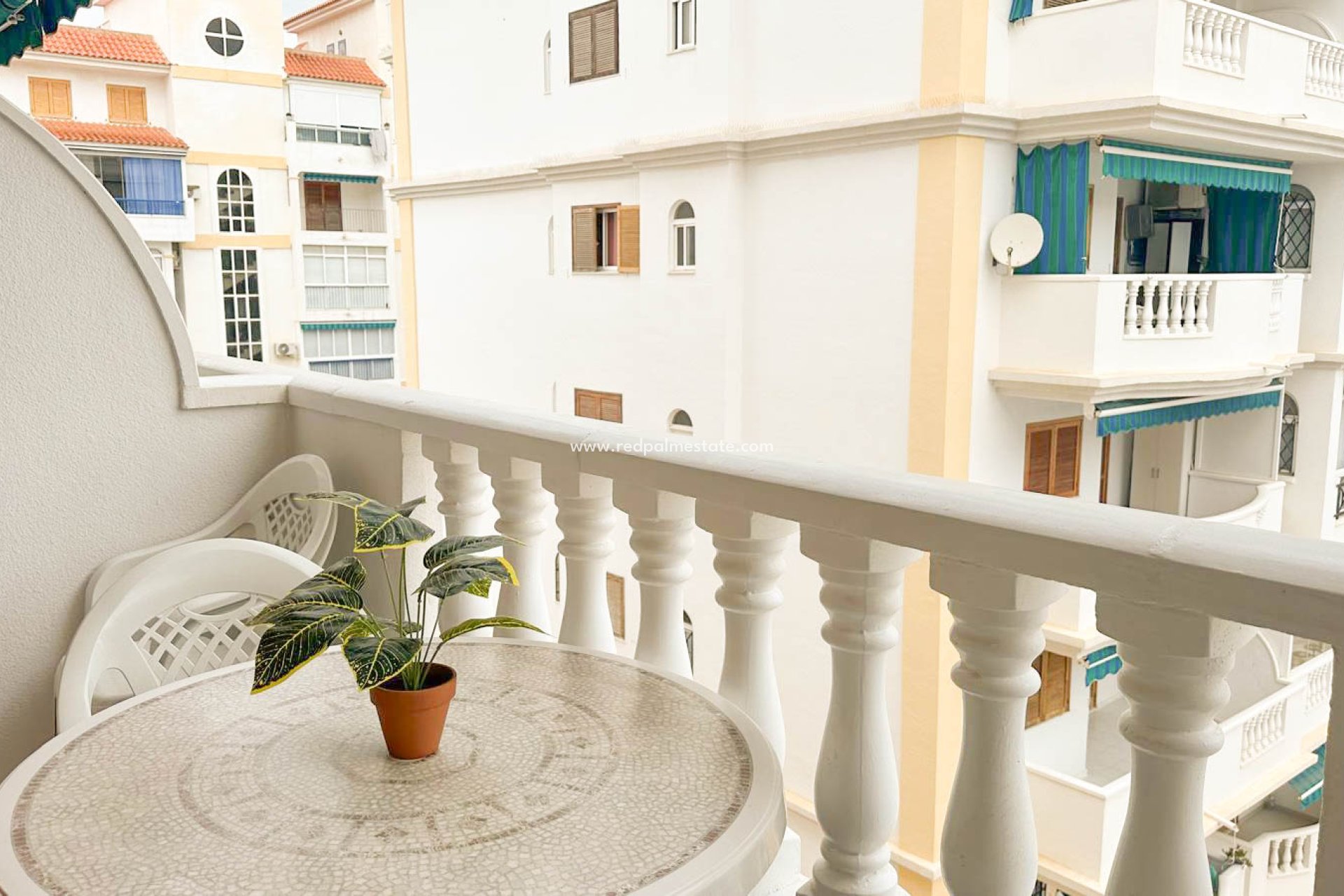 Videresalg - Leilighet -
Torrevieja - La Mata