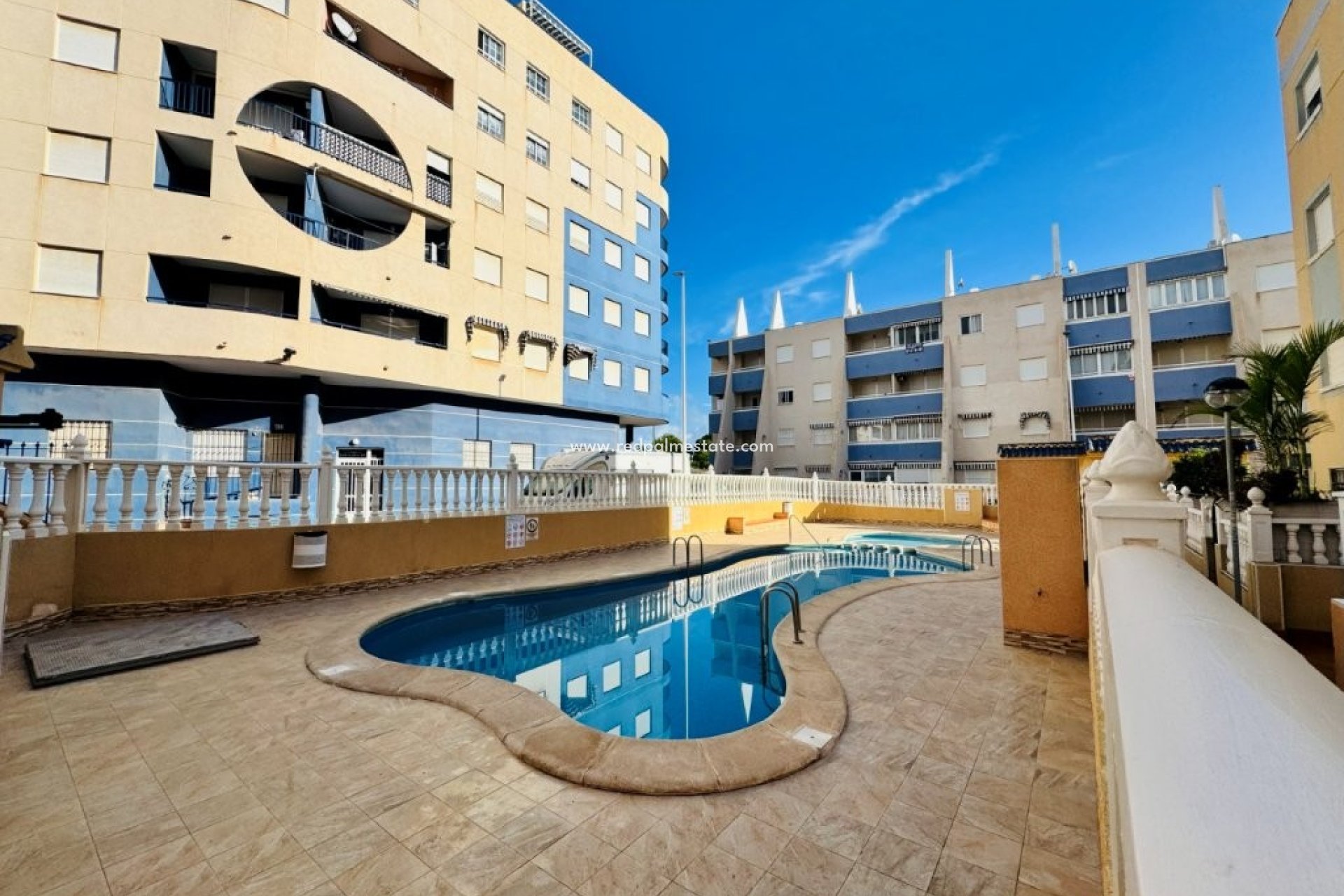 Videresalg - Leilighet -
Torrevieja - La Mata