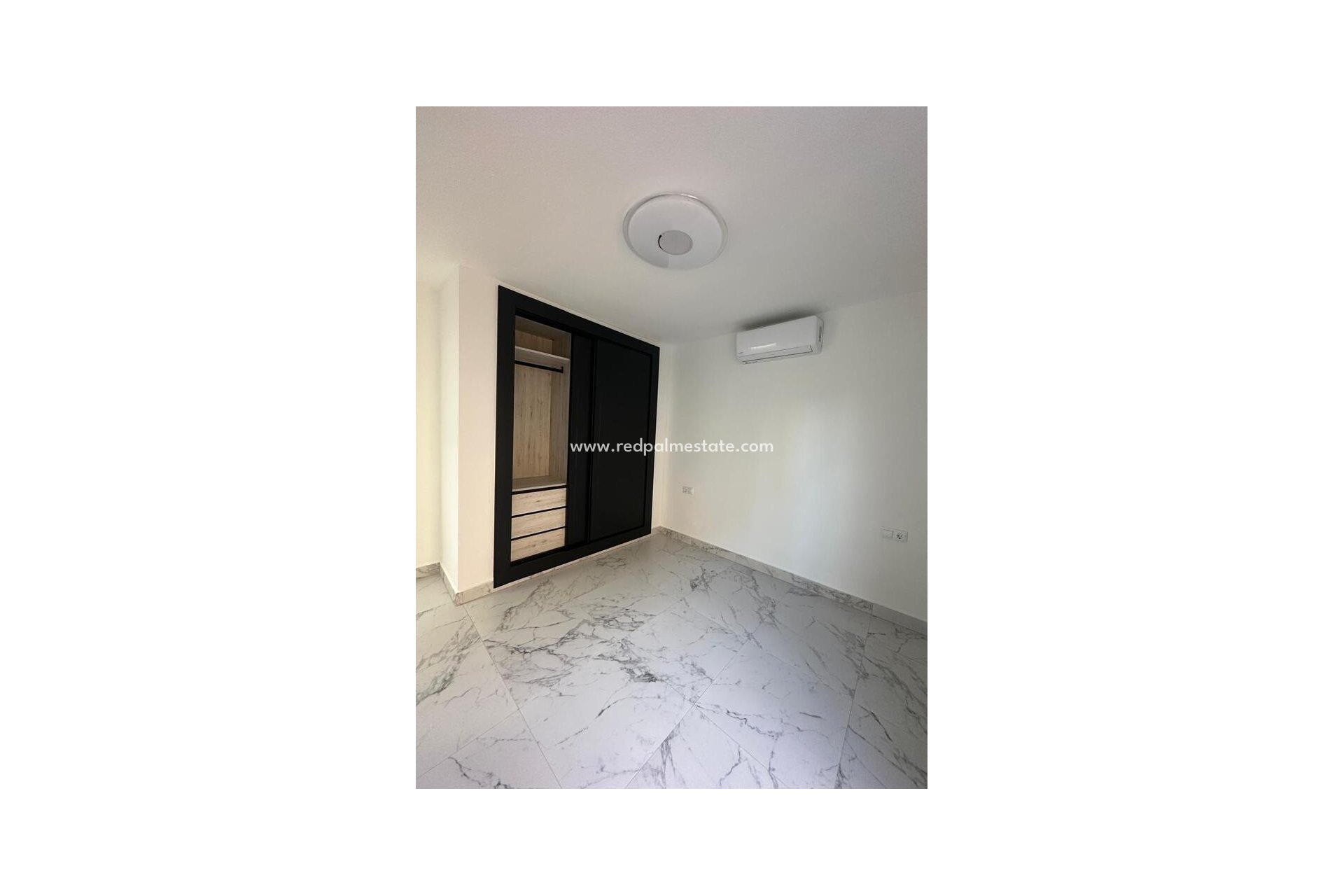 Videresalg - Leilighet -
Torrevieja - La Veleta