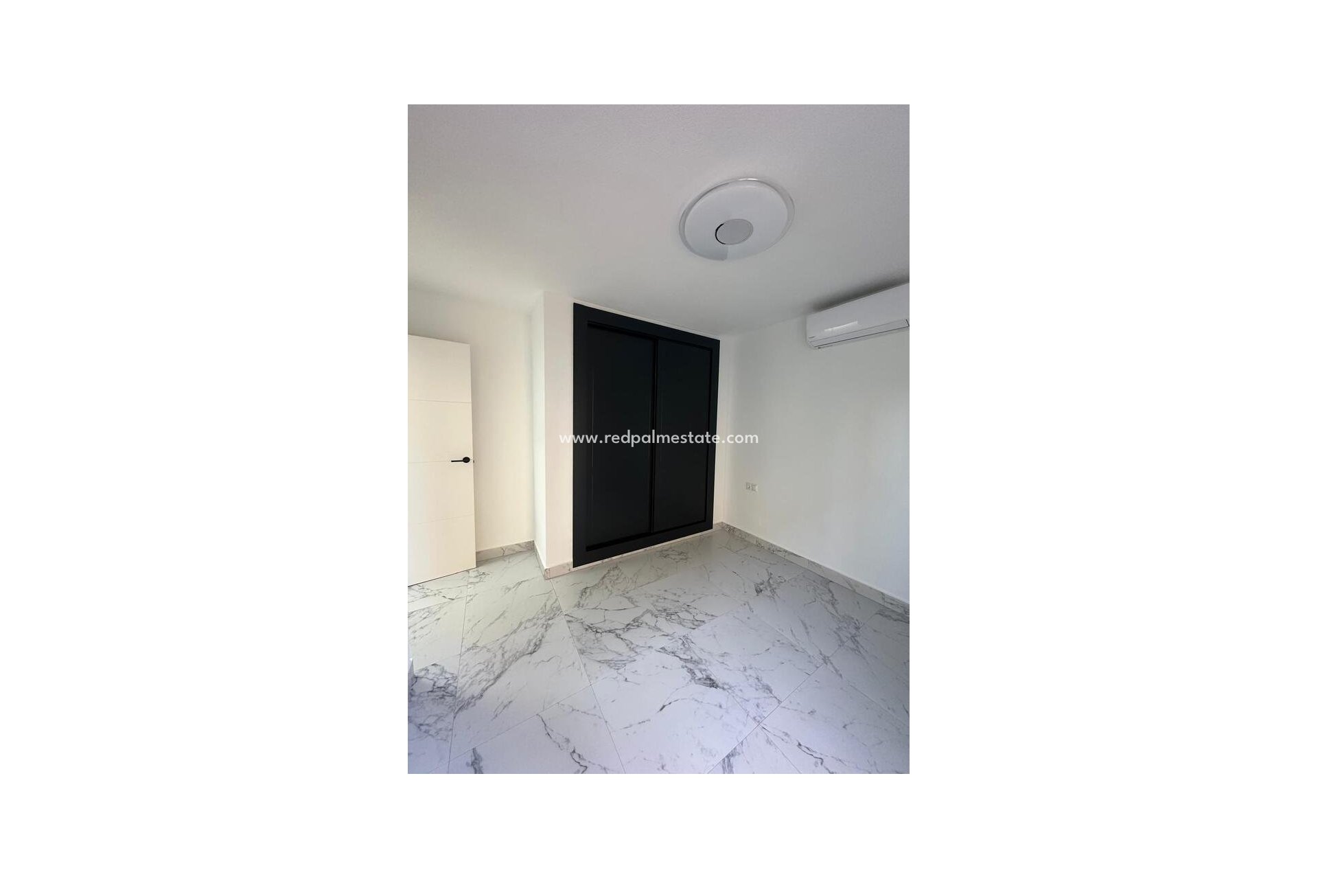 Videresalg - Leilighet -
Torrevieja - La Veleta