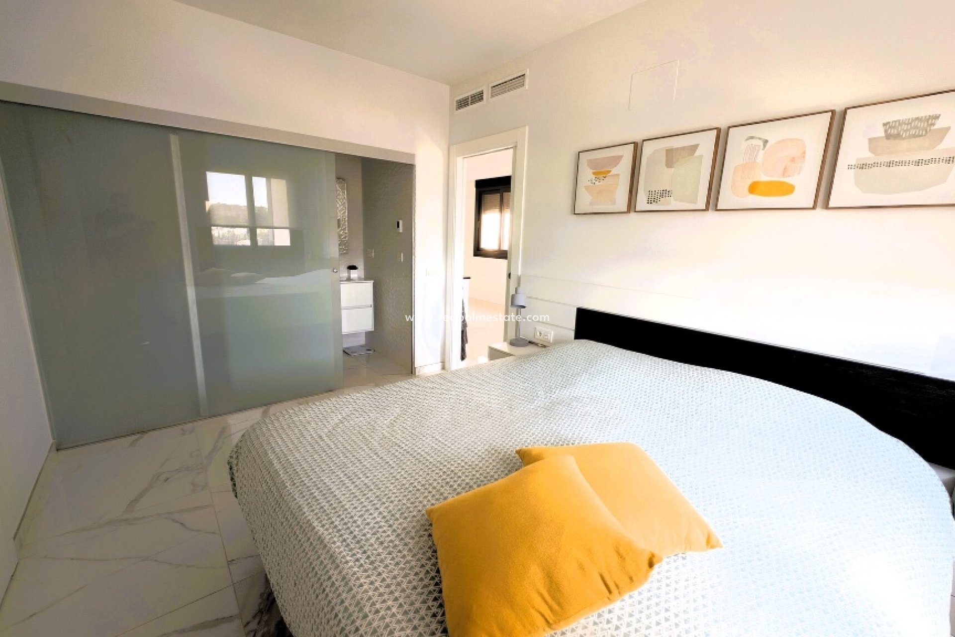 Videresalg - Leilighet -
Torrevieja - Los altos