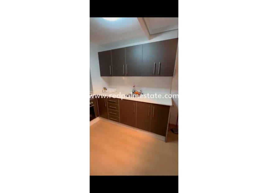 Videresalg - Leilighet -
Torrevieja - Nueva Torrevieja - Aguas Nuevas