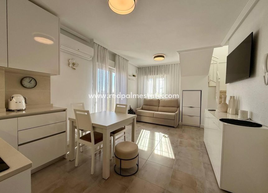 Videresalg - Leilighet -
Torrevieja - Nueva Torrevieja - Aguas Nuevas