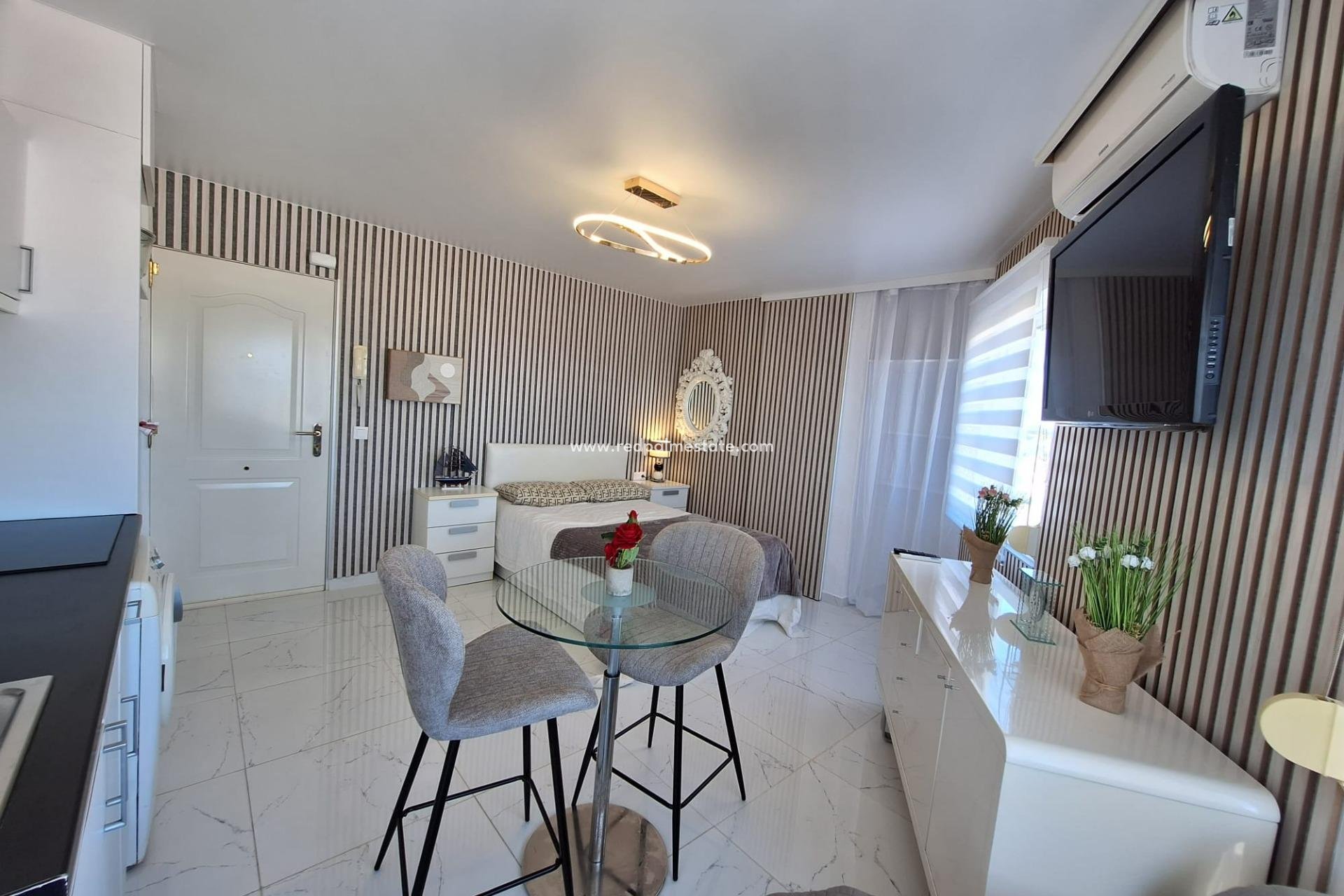 Videresalg - Leilighet -
Torrevieja - Nueva Torrevieja - Aguas Nuevas