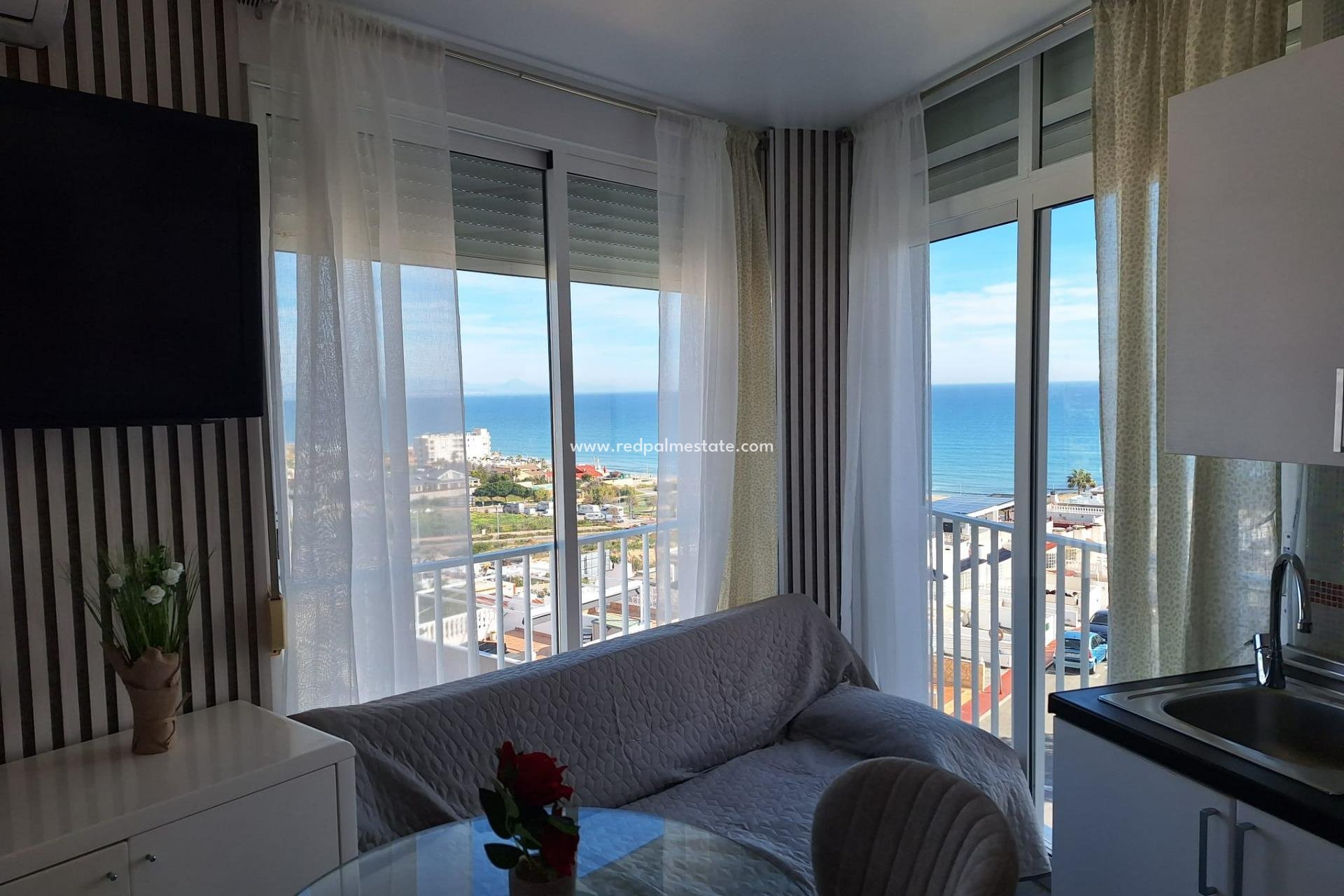 Videresalg - Leilighet -
Torrevieja - Nueva Torrevieja - Aguas Nuevas