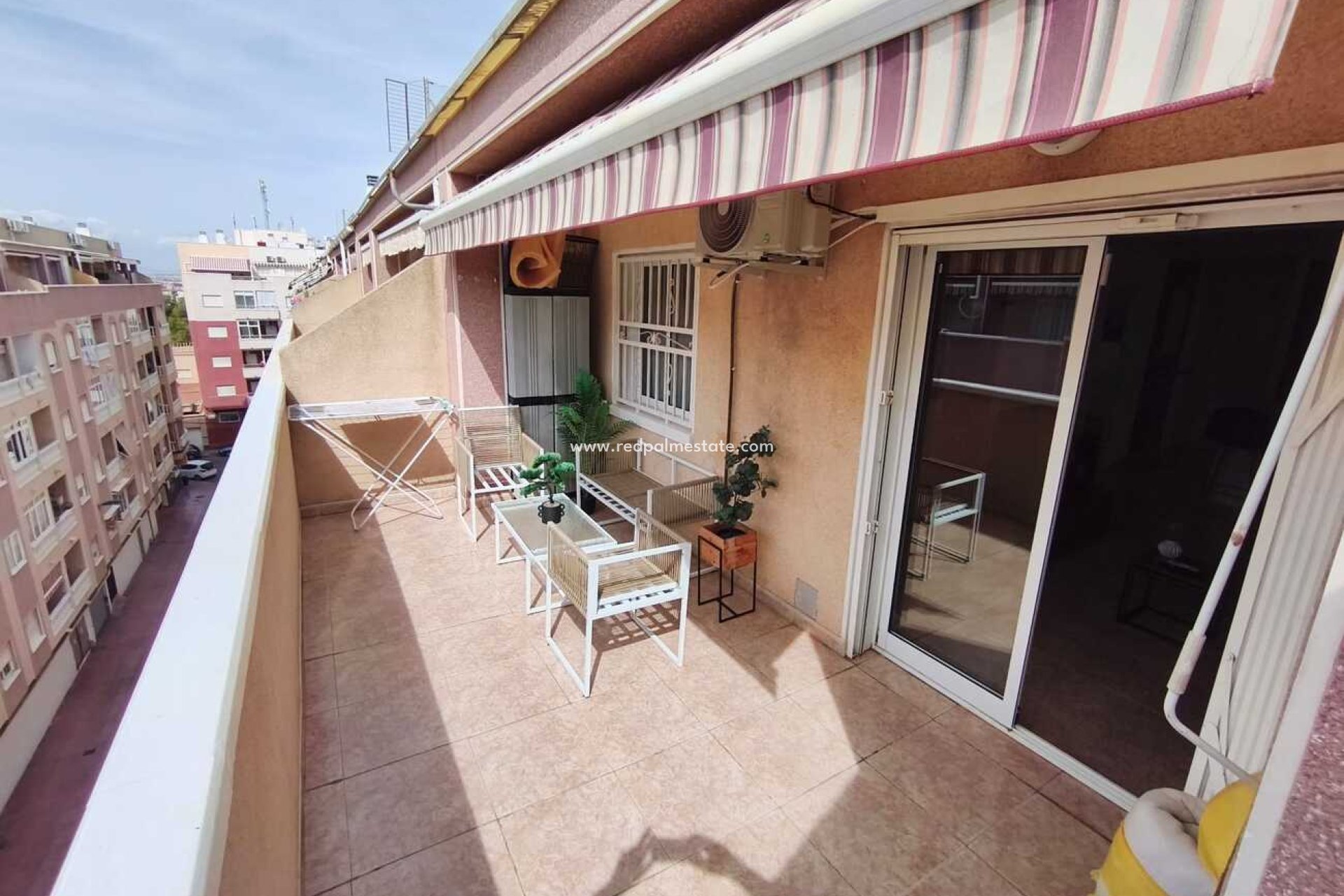 Videresalg - Leilighet -
Torrevieja - PARQUE DE LAS NACIONES