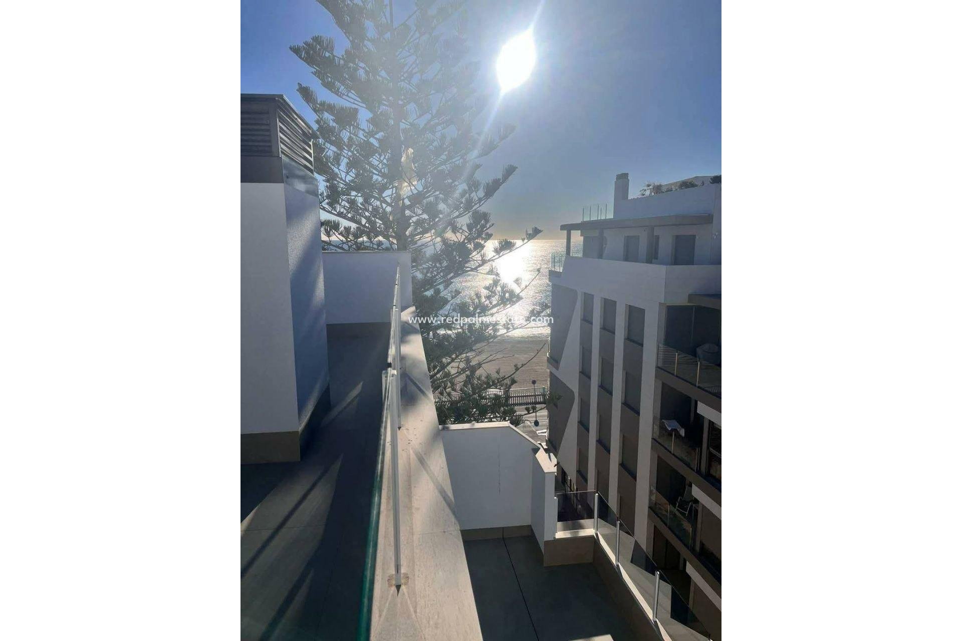 Videresalg - Leilighet -
Torrevieja - Playa de los Locos